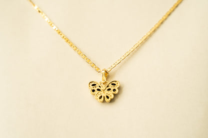 Butterfly Necklace Material: High Quality 18k laminated gold Gucci Chain