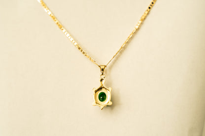 Green Oval Turtle Necklace